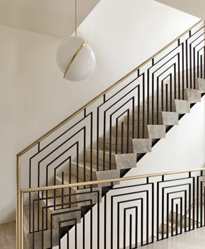 Suspension Mondsichel en Acryl et Laiton - Éclairage LED Moderne et Élégant