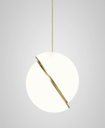 Suspension Mondsichel en Acryl et Laiton - Éclairage LED Moderne et Élégant