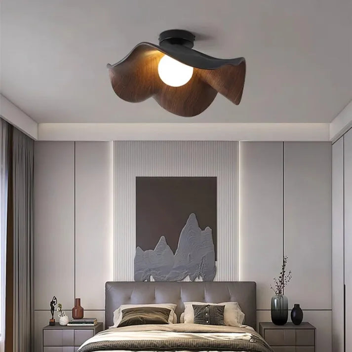 Plafonnier Lotus en Bois Nordic – Lampe Design en Résine et Métal, Inspiration Naturelle pour Salon ou Chambre