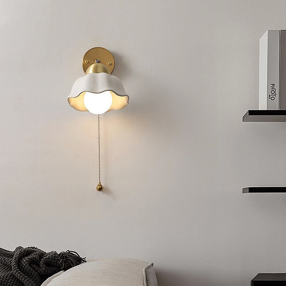 Lampe Murale Fleur Blanche Rétro Française - Éclairage Élégant