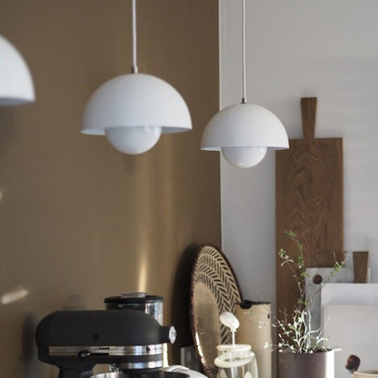 Suspension NordicGlow – Éclairage Chaleureux & Design Minimaliste