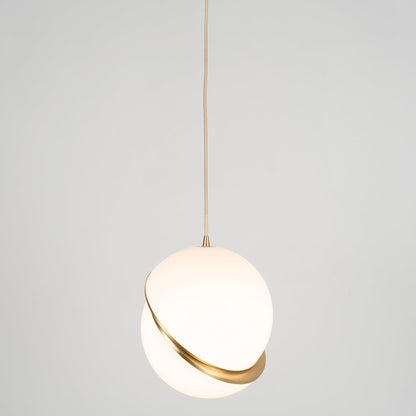 Suspension Mondsichel en Acryl et Laiton - Éclairage LED Moderne et Élégant