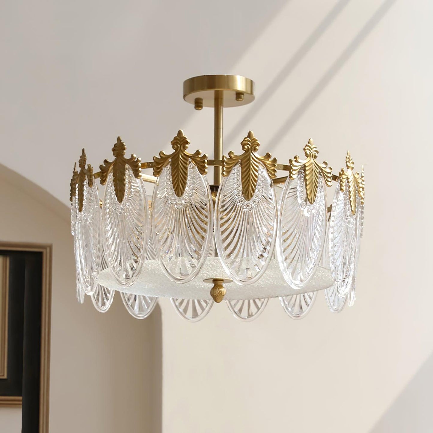 Chandelier Rond en Verre avec Motif Décoratif - Lampe Suspendue Élégante