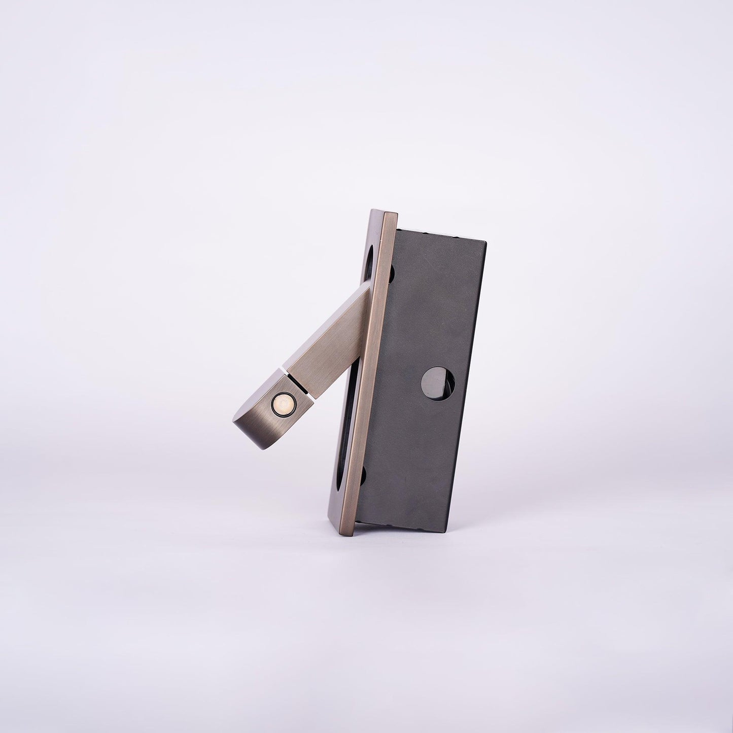 Lampe LED de Lecture Moderne – Lampe de Chevet Réglable pour Lit avec Lumière Douce