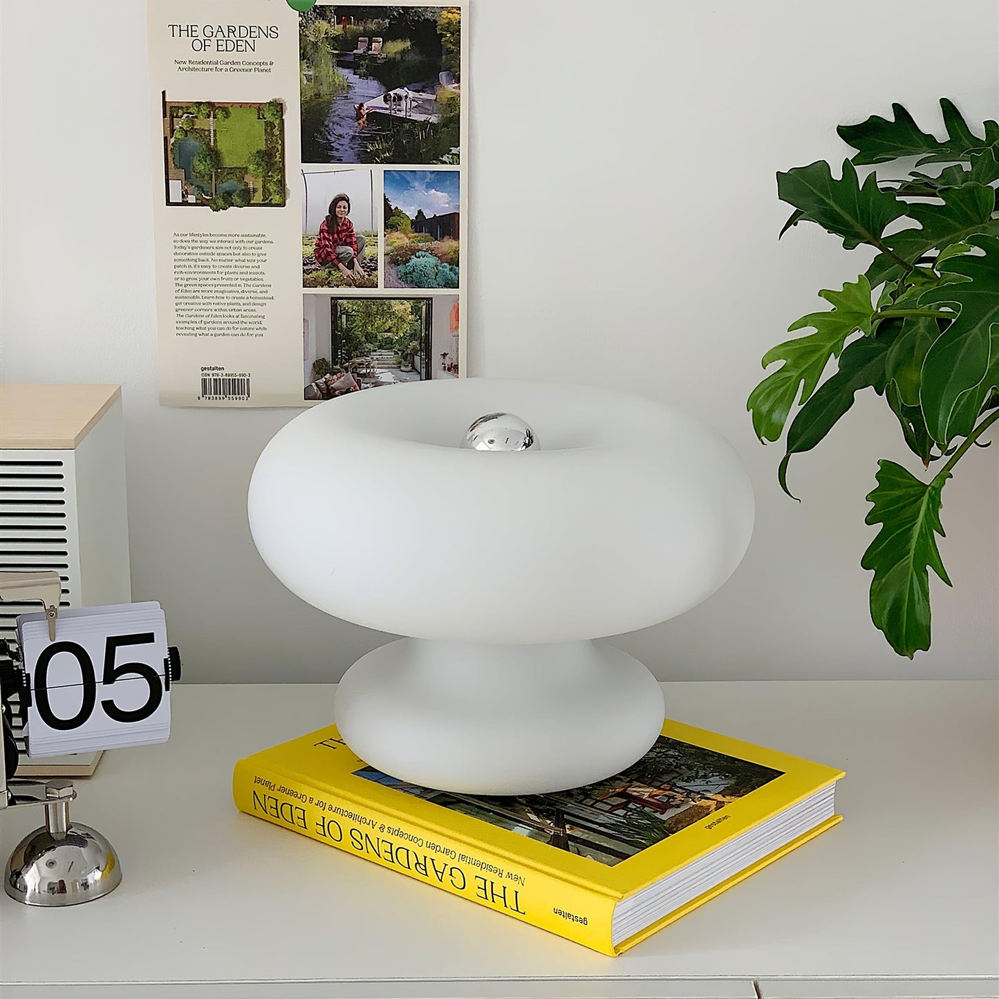 Lampe de Table Donut – Design Unique et Éclairage Doux pour une Ambiance Accueillante