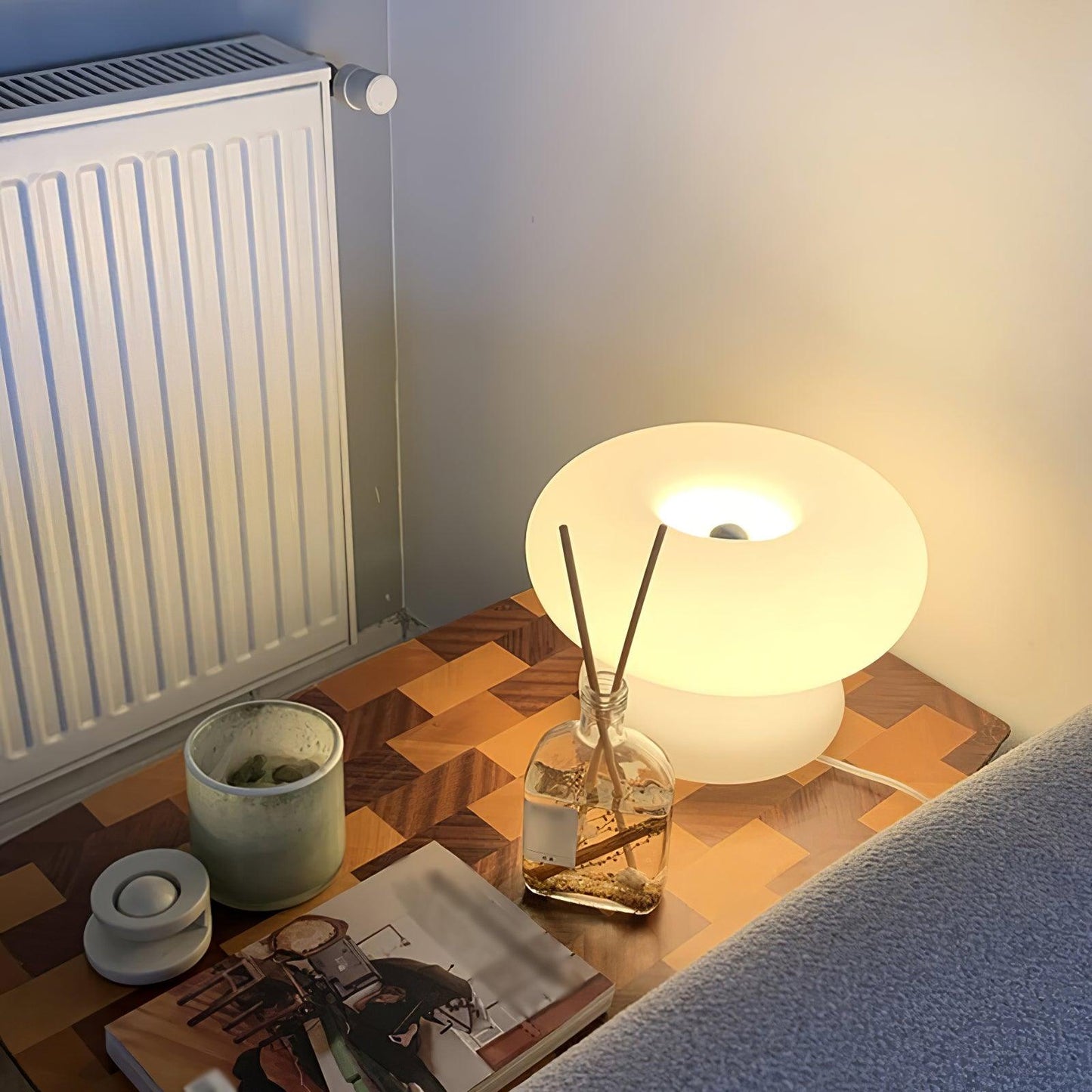 Lampe de Table Donut – Design Unique et Éclairage Doux pour une Ambiance Accueillante