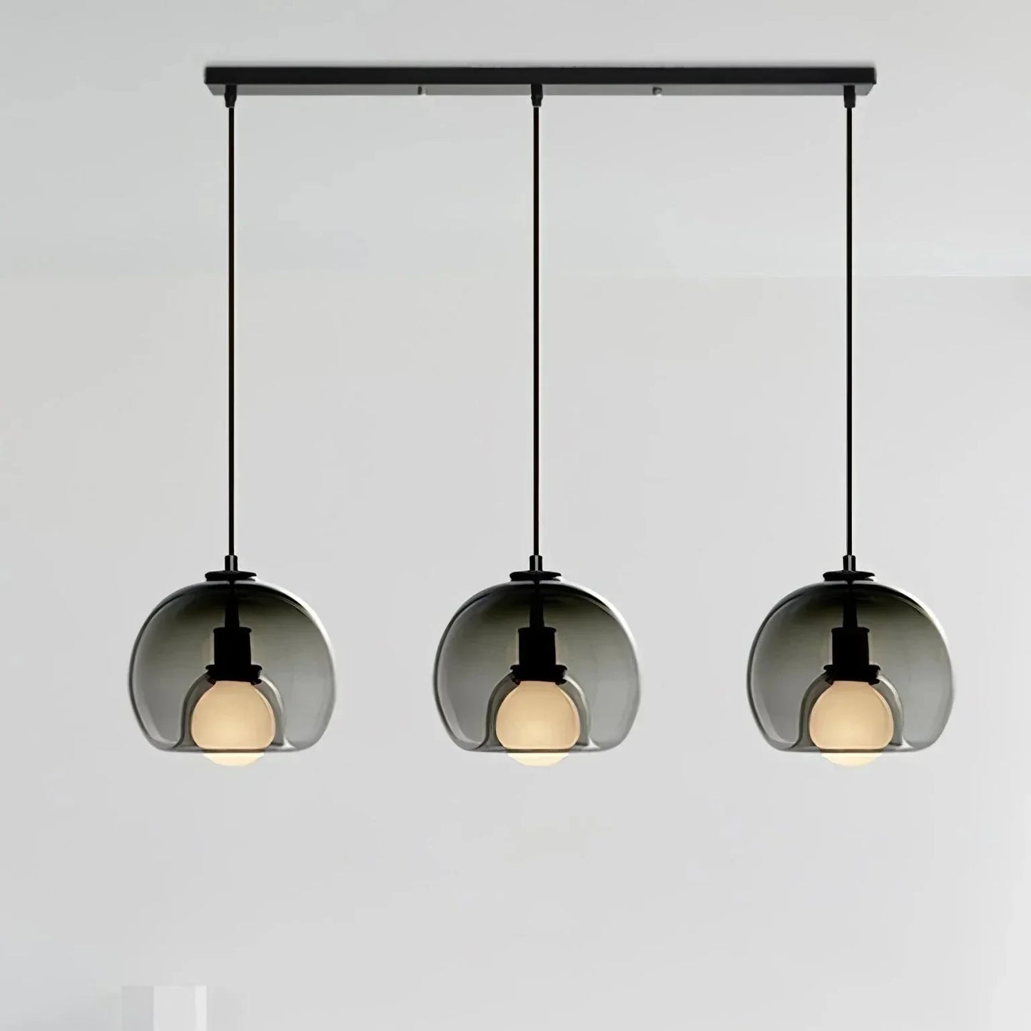 Lampe Suspendue Eres - Design Minimaliste avec Éclairage LED Diffus pour Espaces Modernes
