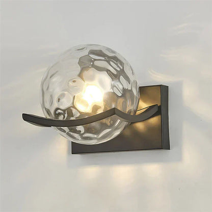 Applique Murale LED Moderne en Verre – Design Élégant et Écologique pour Salon, Chambre et Couloir