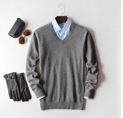 Pull en Cachemire de Luxe pour Homme : Qualité et Élégance pour l’Homme Moderne