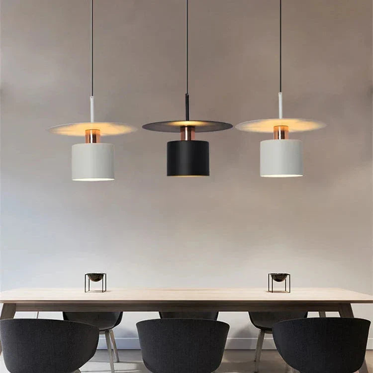 Lampe Suspendue Moderne JET - Design Minimaliste avec Douille E27 et Éclairage LED