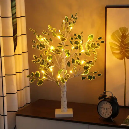 Guirlande LED Arbre de Noël avec Feuilles Vertes - Décoration Lumineuse Festive