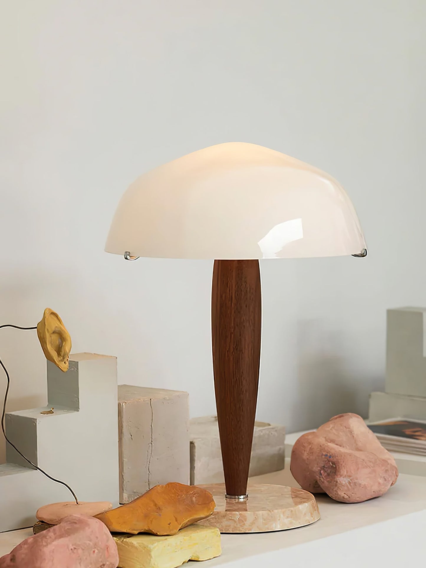 Lampe de Table Herman – Élégance Inspirée et Design Raffiné