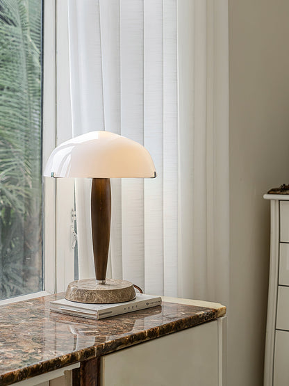 Lampe de Table Herman – Élégance Inspirée et Design Raffiné