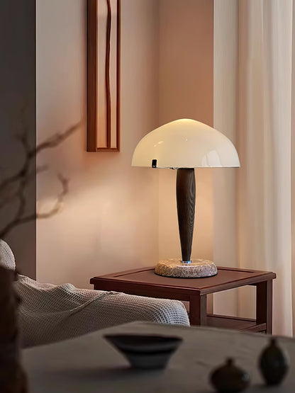 Lampe de Table Herman – Élégance Inspirée et Design Raffiné