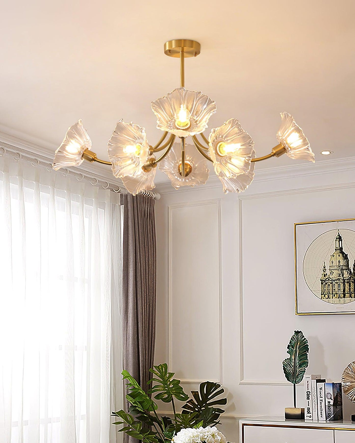 Lustre Kalin en Verre et Laiton - Design Élégant de Fleurs pour Salon et Salle à Manger