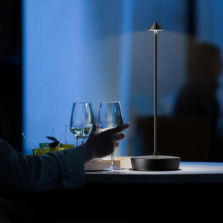 Lampe de Table LED Sans Fil - Design Minimaliste et Dimmable