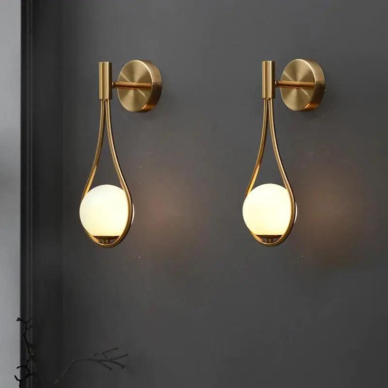 Applique Murale Nordique en Métal et Verre - Design Minimaliste pour Intérieur Élégant