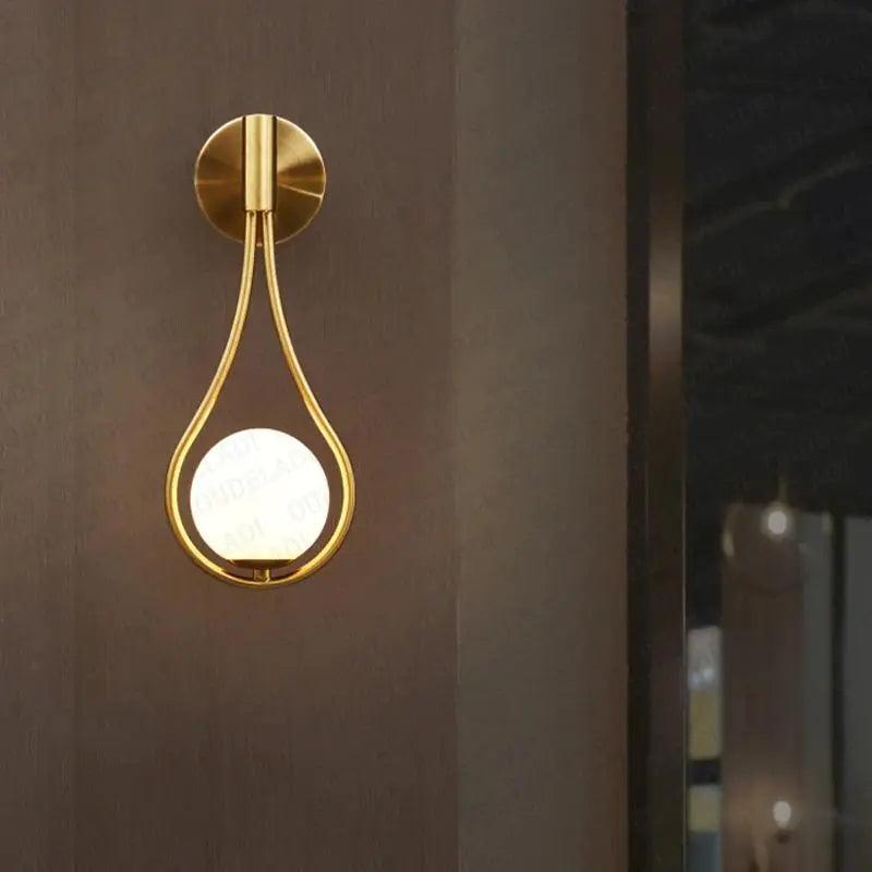 Applique Murale Nordique en Métal et Verre - Design Minimaliste pour Intérieur Élégant