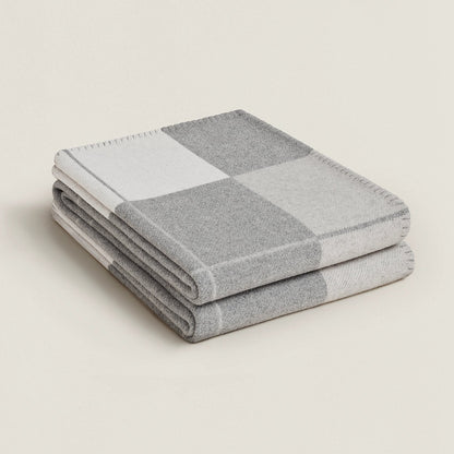 Couverture CachemiraSoft – Plaid Élégant en Laine & Cachemire, Douceur et Chaleur Luxueuses