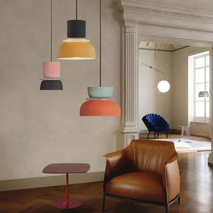 Suspension Moderne en Acrylique – Design Coloré avec Éclat Nordique
