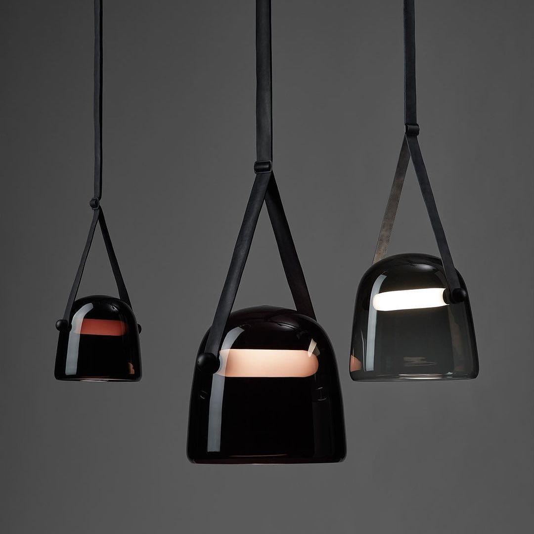 Suspension Mona Minimaliste en Métal et Verre - Éclairage LED Élégant pour Salon et Salle à Manger