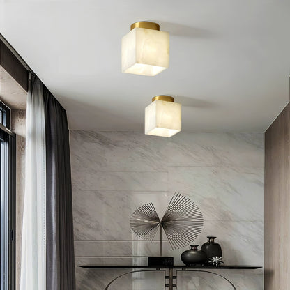Plafonnier Moon Glow en Albâtre et Laiton - Éclairage LED Doux et Élégant pour Salon et Chambre