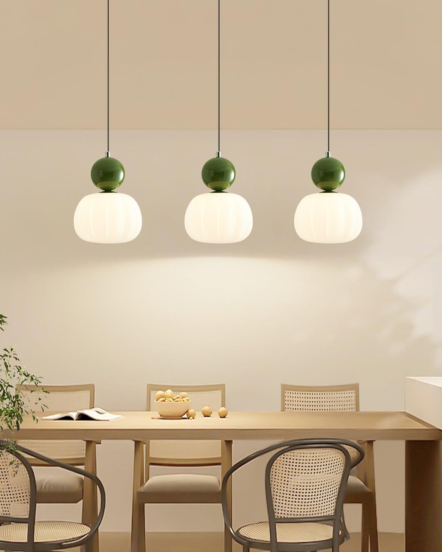 Suspension Yedra – Lampe Design Ronde en Métal et Acrylique, Éclairage Élégant pour Chambre ou Salle à Manger