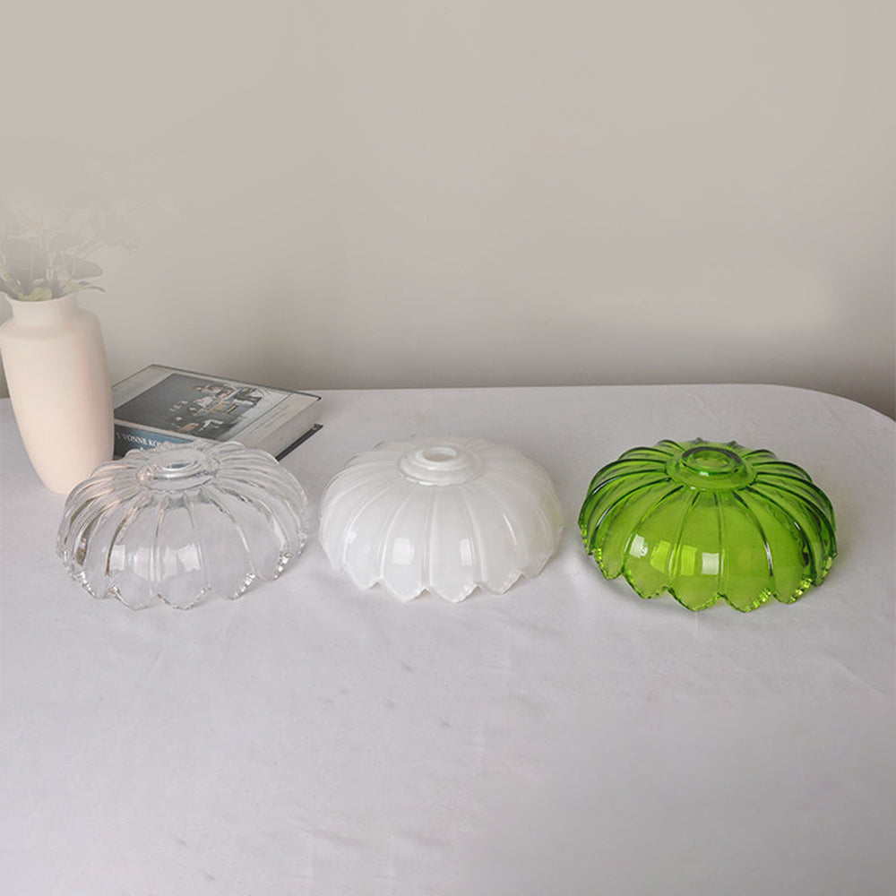 Lampe suspendue en verre translucide avec base en cuivre – Création d'une atmosphère romantique et lumineuse