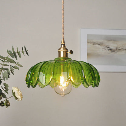 Lampe suspendue en verre translucide avec base en cuivre – Création d'une atmosphère romantique et lumineuse
