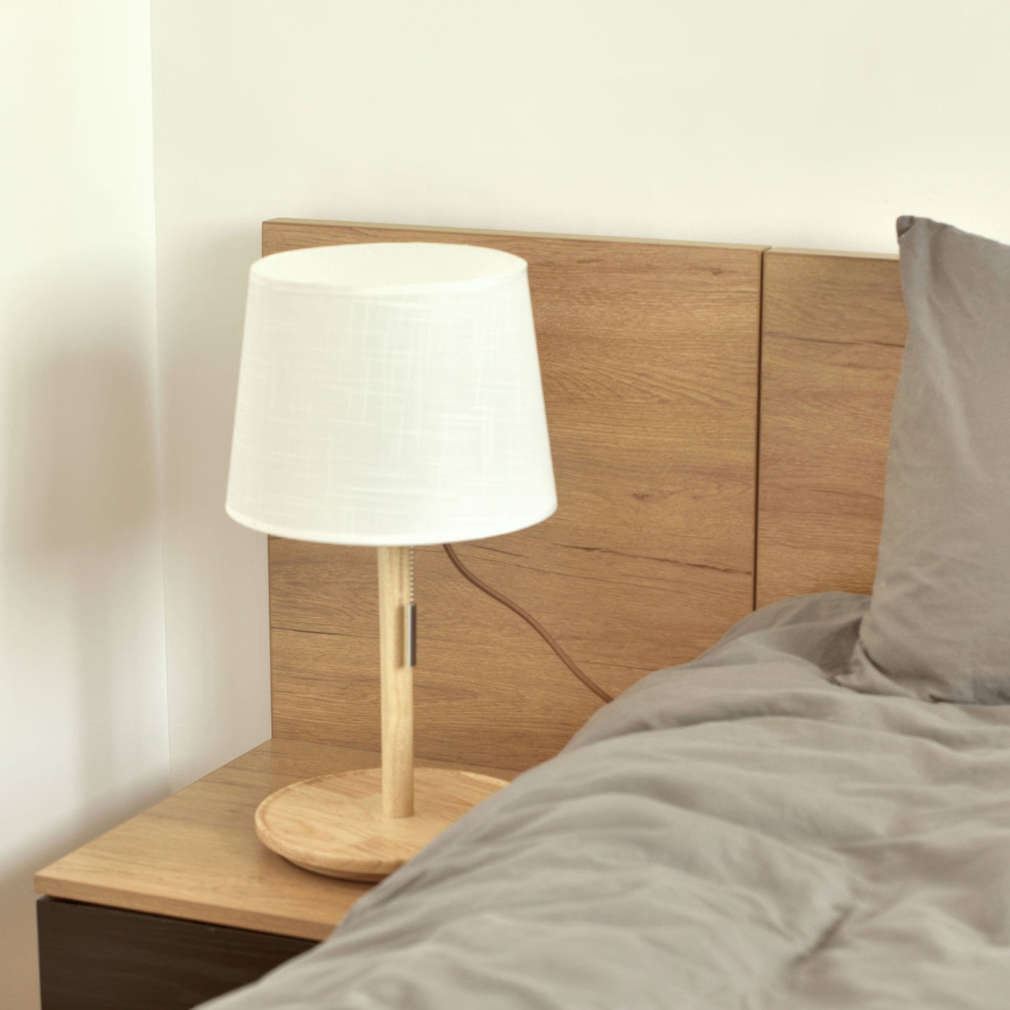 Lampe Gentle Glow Nordic Walnut - Éclairage Naturel et Apaisant en Bois et Tissu