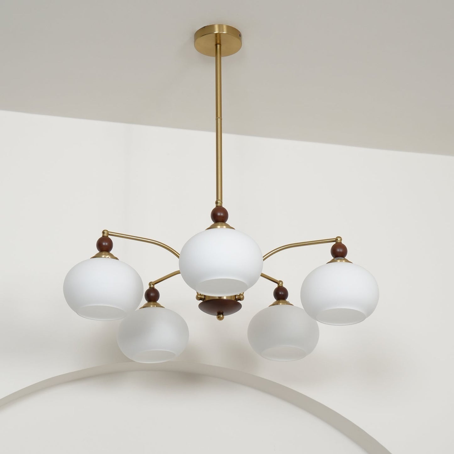 Chandelier Retro Melodica - Élégance Victoriienne et Artisanat Moderne