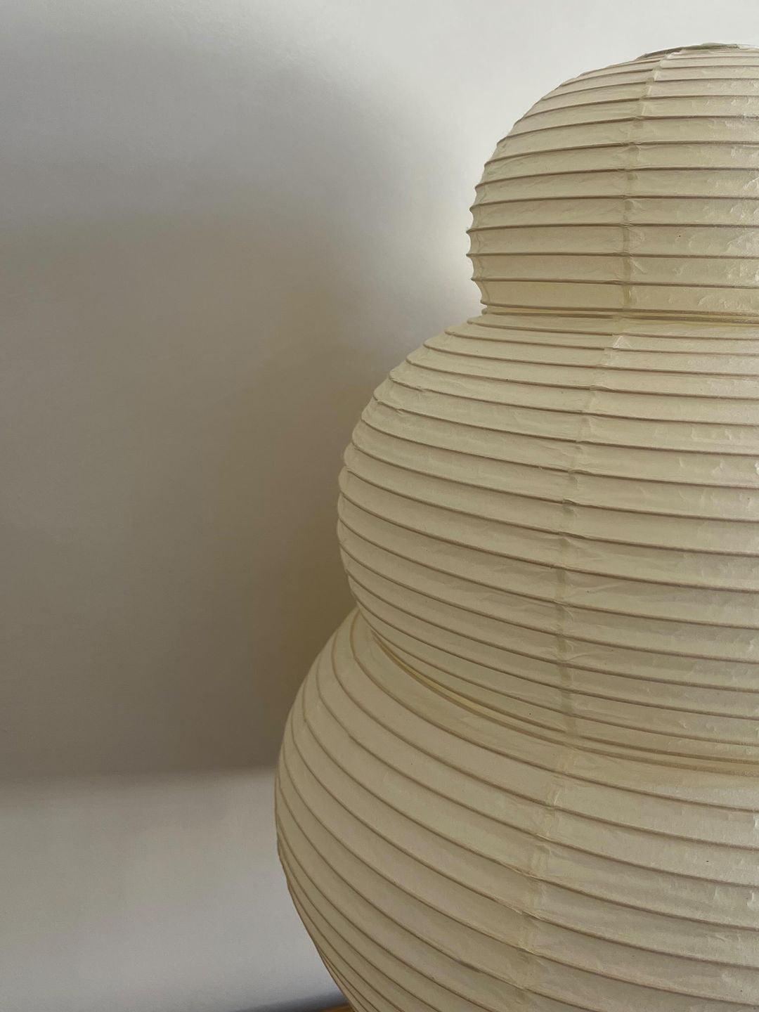 Suspension en Papier de Riz - Élégance Naturelle et Lumière Douce