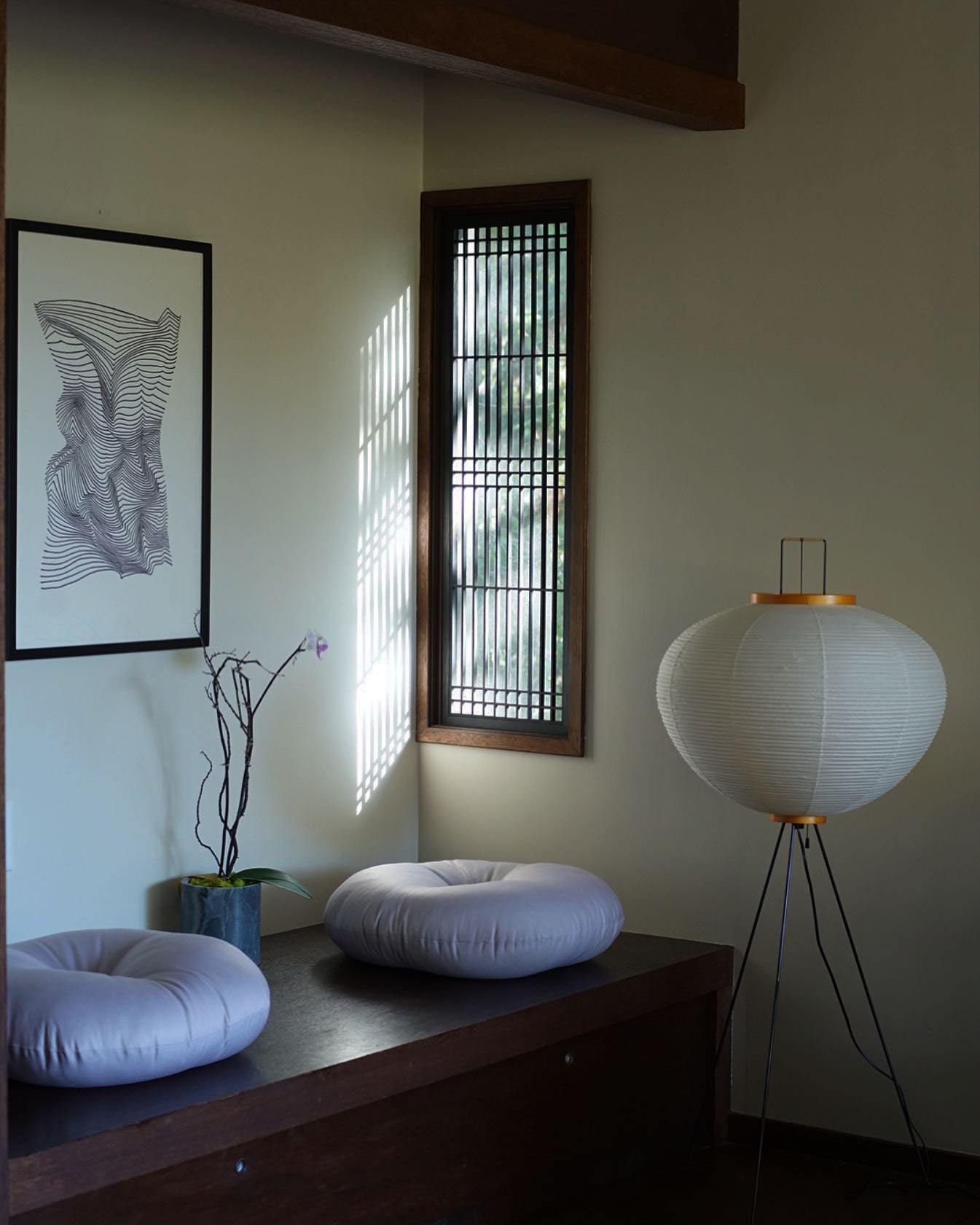 Lampadaire en Papier de Riz - Élégance Minimaliste pour Salon et Chambre