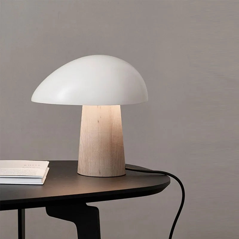 Lampe de Table Juno - Design Scandinave Minimaliste en Bois et Métal, Éclairage LED