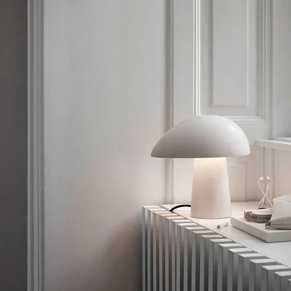 Lampe de Table Juno - Design Scandinave Minimaliste en Bois et Métal, Éclairage LED