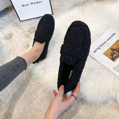 Chaussons DouceMarche – Mocassins d’Intérieur en Peluche, Confort Moelleux et Chaleur Douillette