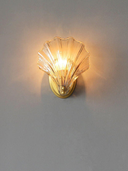 Applique Murale Design Coquillage en Laiton et Verre – Lampe LED Moderne