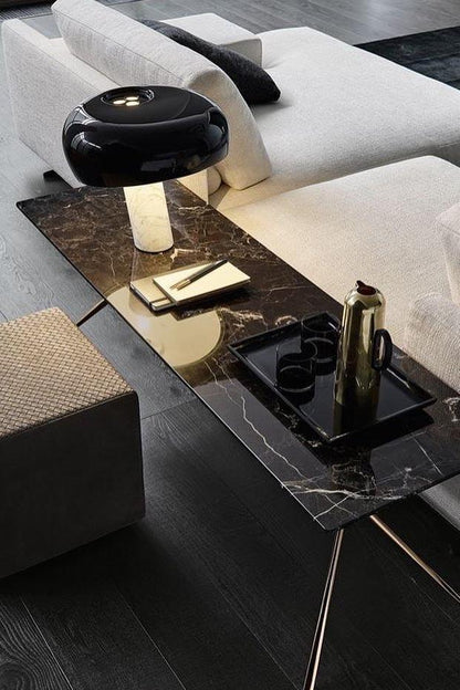 Lampe de Table Art Marble - Élégante en Marbre de Carrare et Métal avec LED