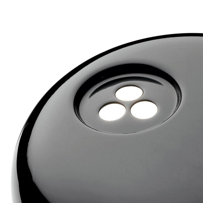 Lampe de Table Art Marble - Élégante en Marbre de Carrare et Métal avec LED