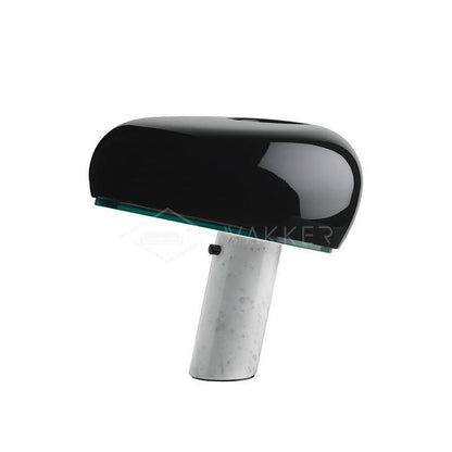 Lampe de Table Art Marble - Élégante en Marbre de Carrare et Métal avec LED