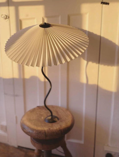 Lampe de Table Squiggle – Lampe Moderne au Design Ondulé pour Salon, Chambre et Bureau