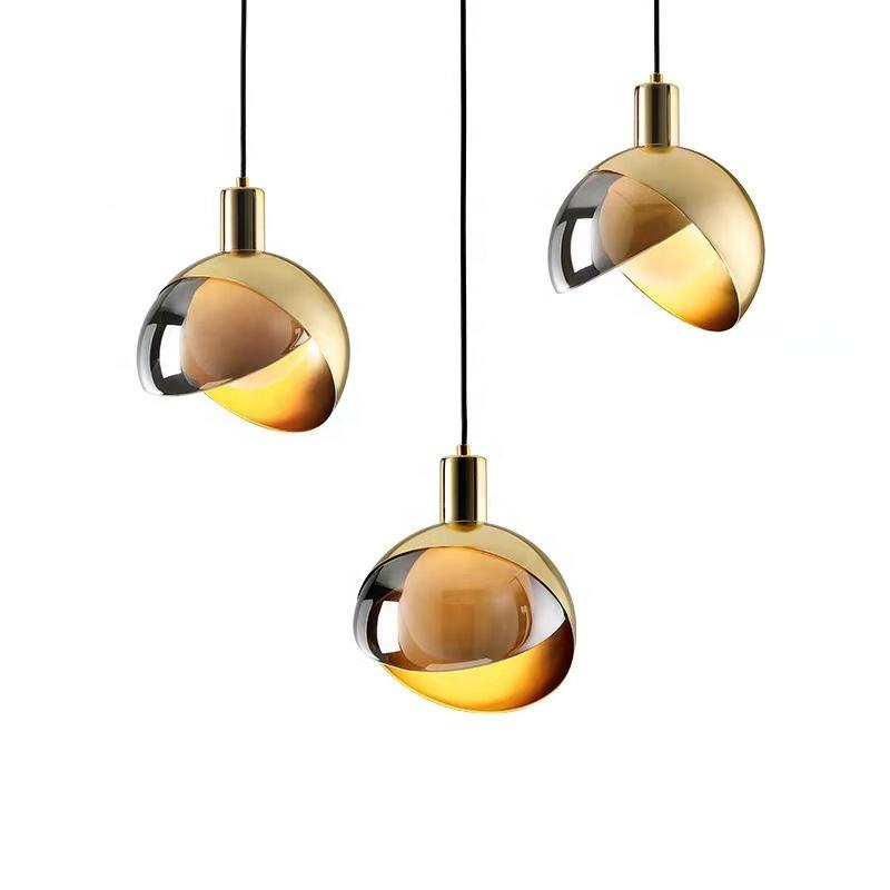 Suspension Moderne en Verre et Métal Doré - Lampe Pendante Design Nordic avec Abat-jour Fumé
