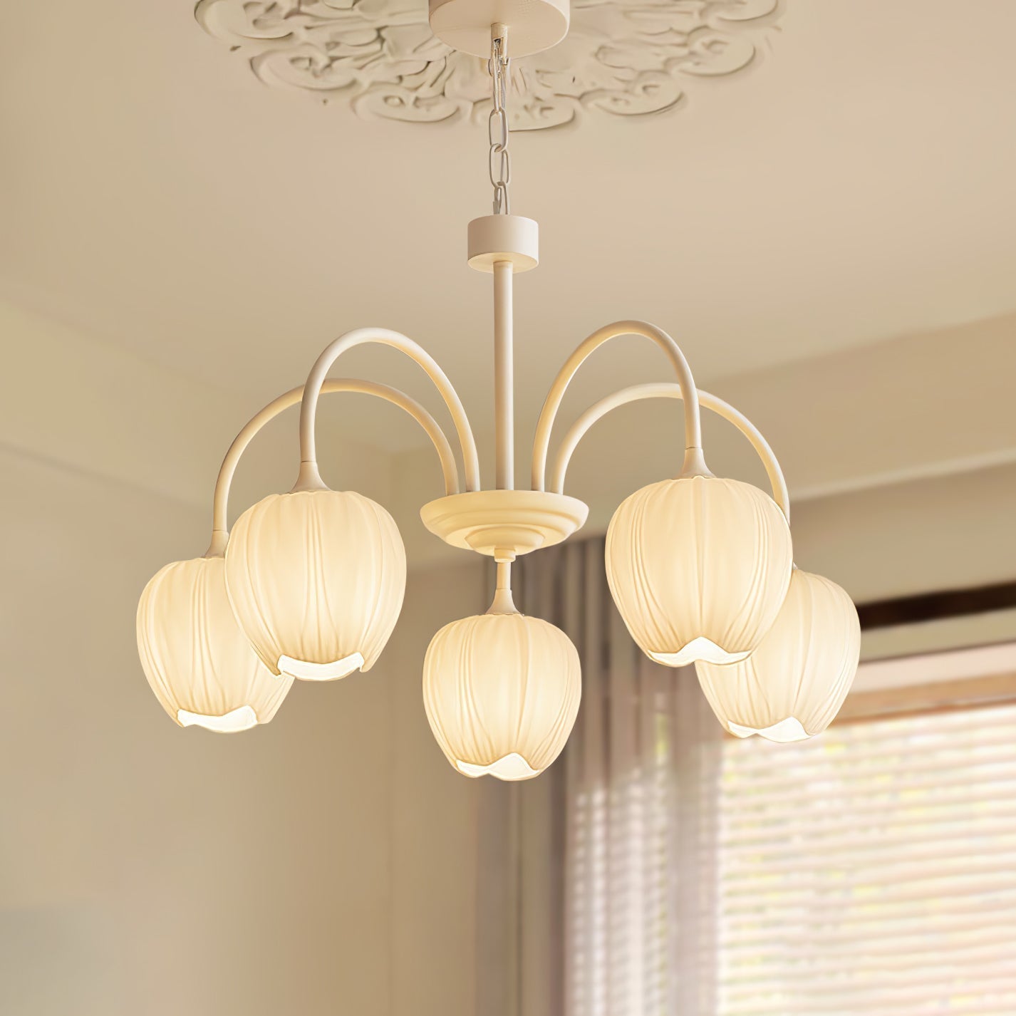Chandelier Tulip Matcha – Design Élégant Inspiré des Fleurs de Tulipe et de la Couleur Matcha