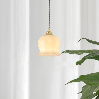 Suspension Talblume – Lampe en Laiton et Résine Inspirée par les Fleurs Naturelles