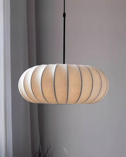Suspension Verona - Luminaire Minimaliste en Métal et Soie, Design Wabi-Sabi