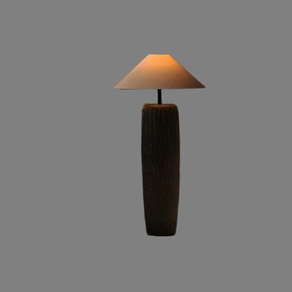 Lampadaire en Bois Vieilli - Élégance Rustique et Moderne pour Salon
