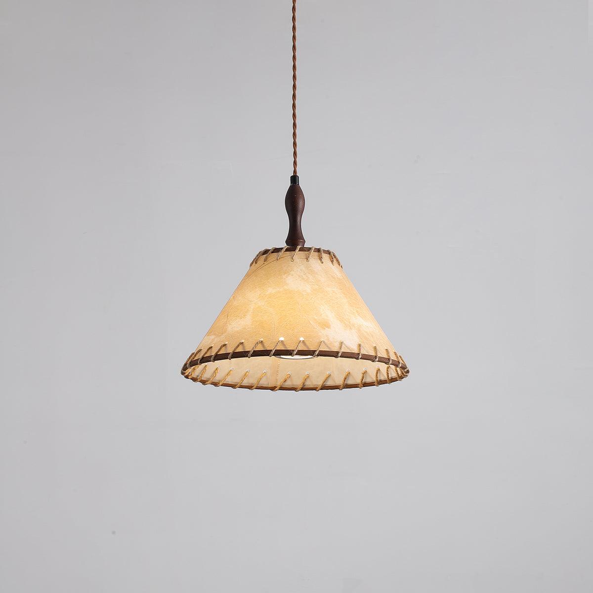 Suspension Bois et Tissu – Équilibre Naturel entre Élégance et Confort