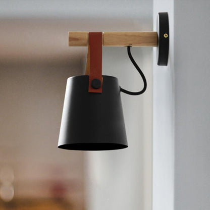 Applique Murale Scandinave en Bois et Cuir – Design Élégant avec Lumière LED Efficace