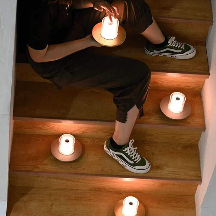 Lampe à Bougie LED à Induction - Éclairage Sécurisé et Élégant pour une Ambiance Apaisante
