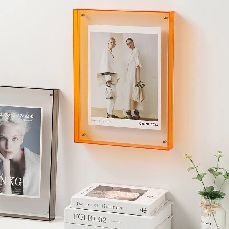 PrismFrame | Cadre photo décoratif en acrylique transparent de couleur vive